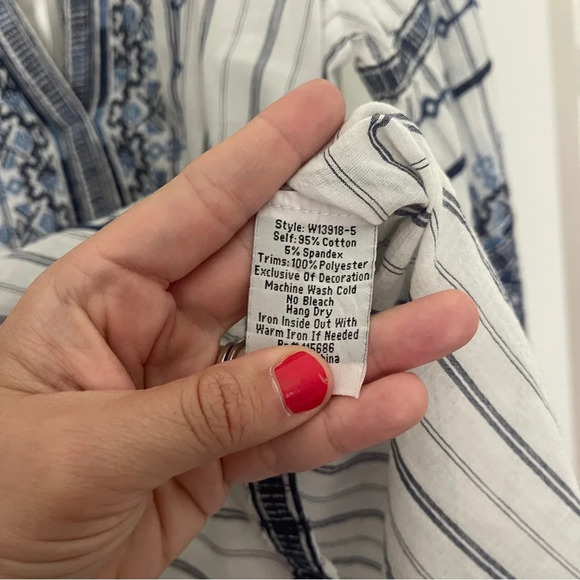 Johnny Was Striped White Cotton V Neck Blouse Tunic Top - Picture 5 of 7